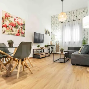 Appartamento 3br With Parking And Patio In The Center By Rems, Málaga